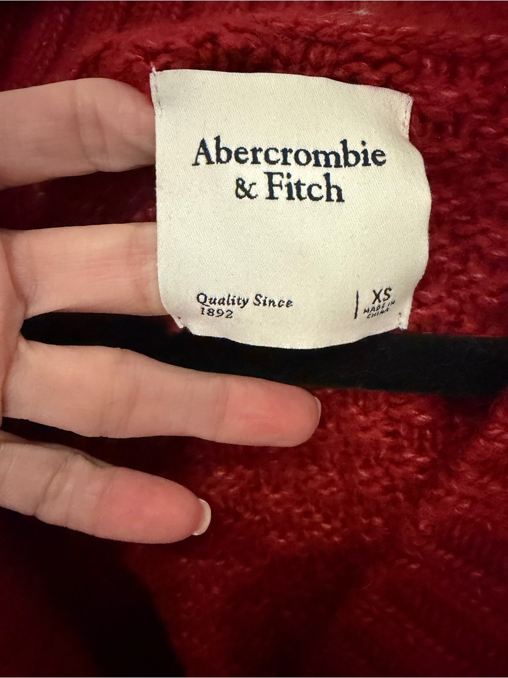 Women's Abercrombie & Fitch Red Cable-knit Cardigan - Size XSmall - Picture 2 of 7